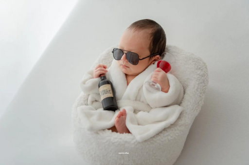 来宾宝宝拉稀呕吐 来宾宝宝拉稀呕吐